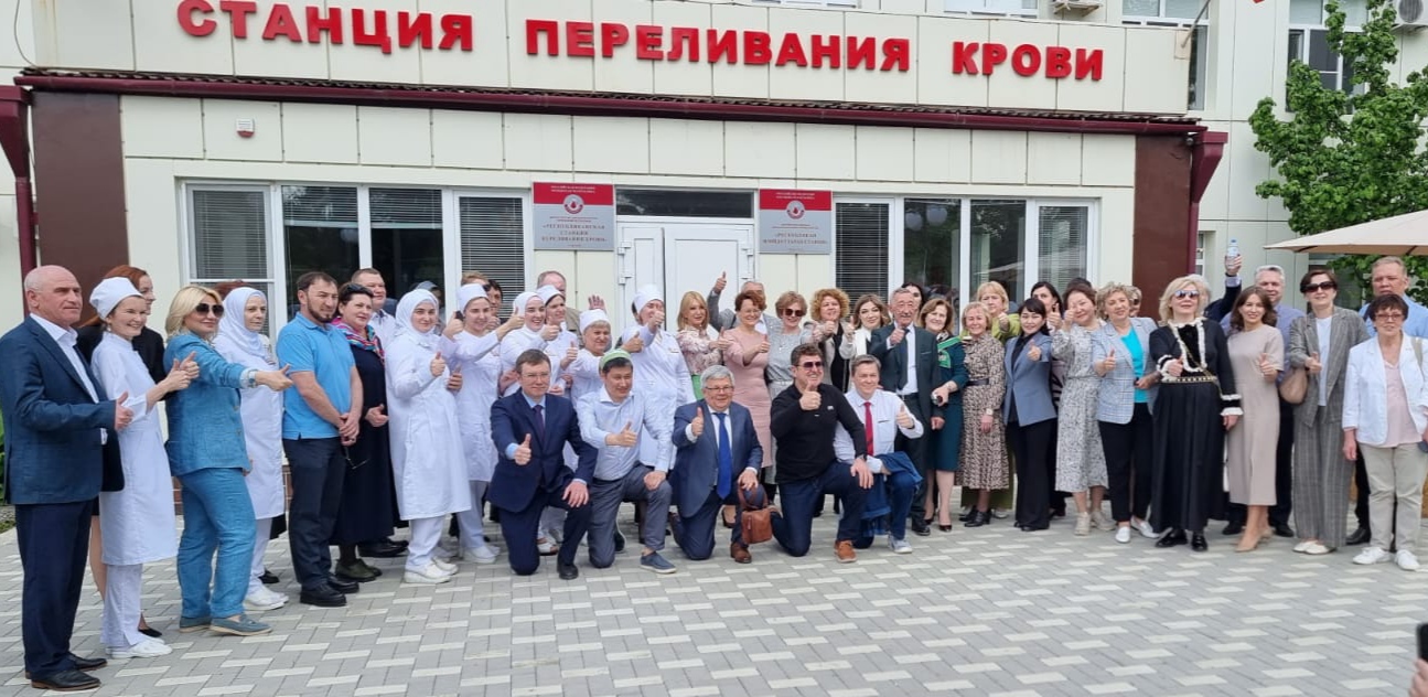 Главный врач ГБУЗ "ООКСПК"  Гильмутдинов Р. Г. принял участие в Всероссийской конференции «Российская неделя трансфузиологии» в Чеченской Республике в г. Грозном