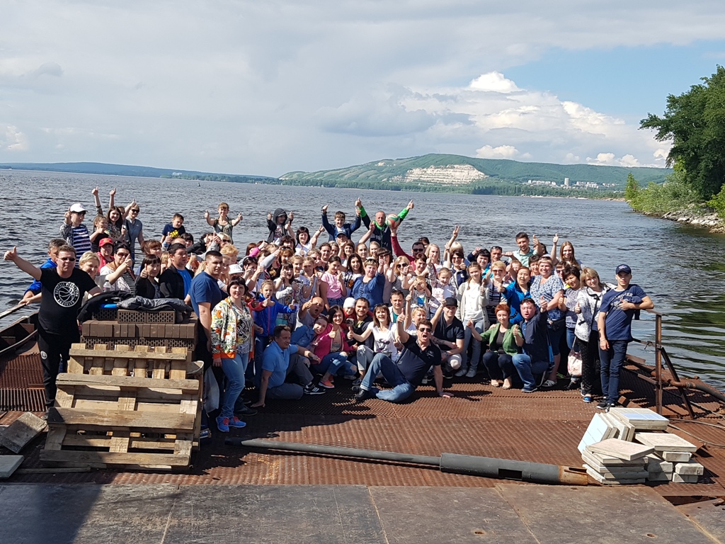 Volga2.jpg Volga2.jpg